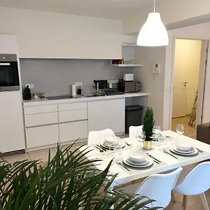 Apartment Elegant Flat - Center Of, Brussels