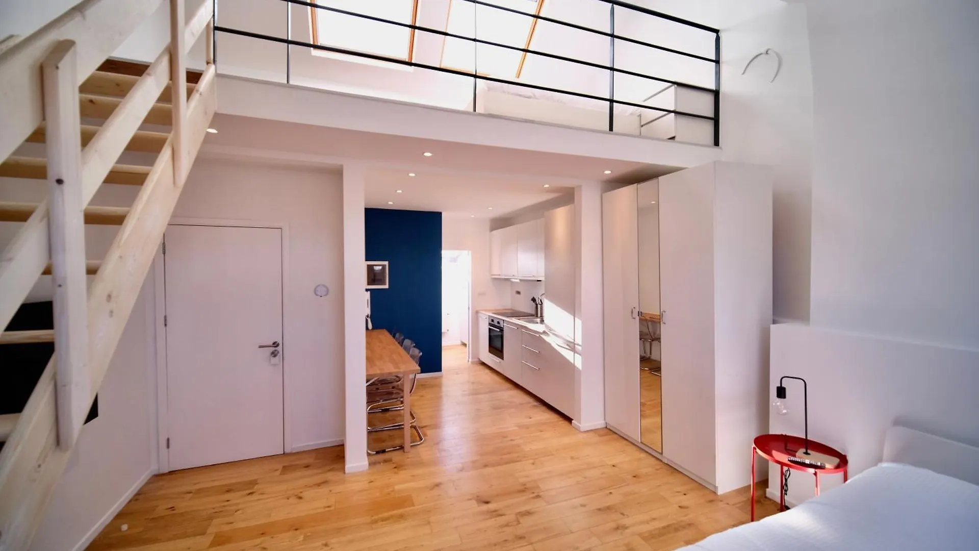 Easy Stay - City Center Brussels Apartment