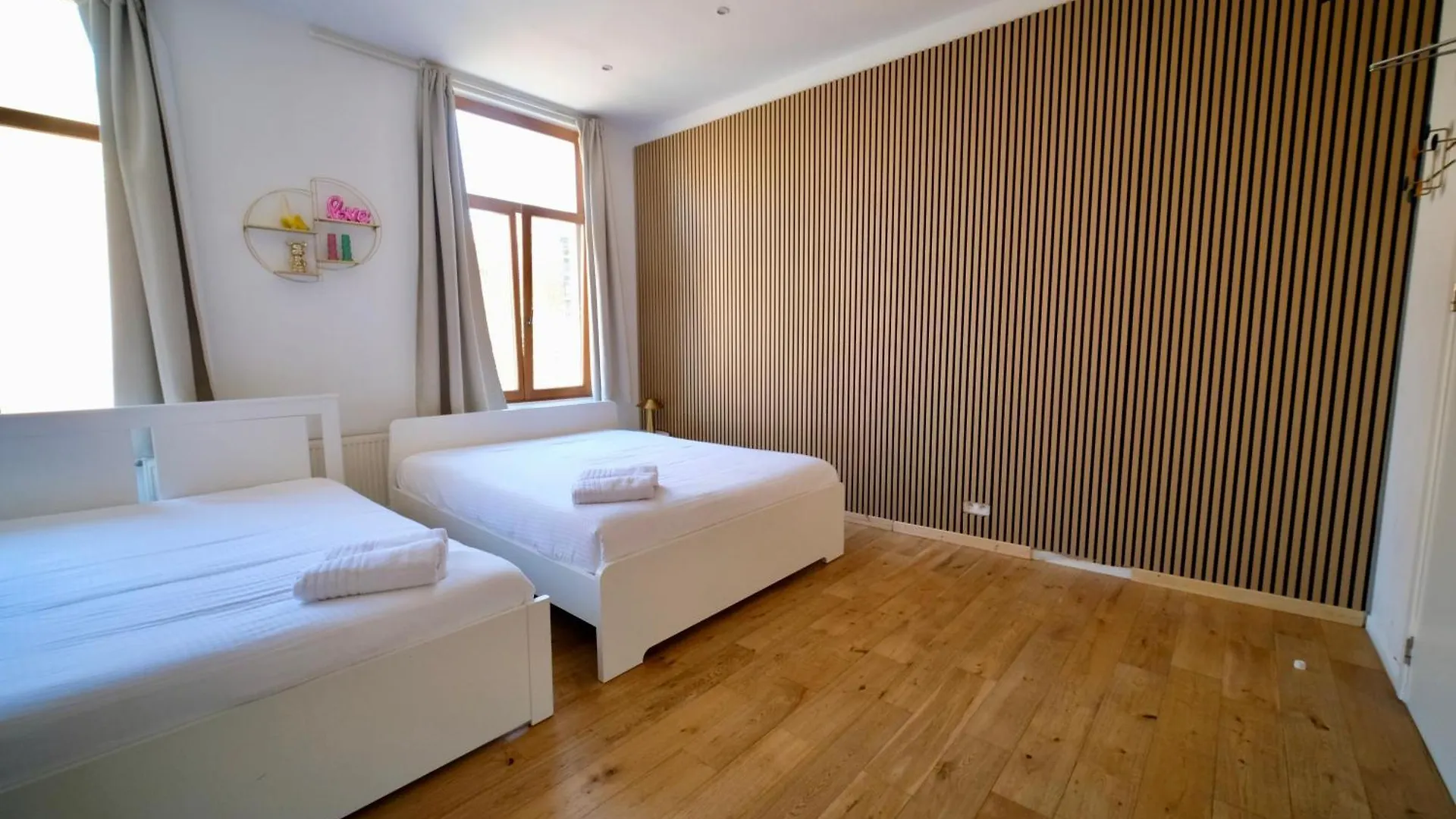 Easy Stay - City Center Brussels Apartment