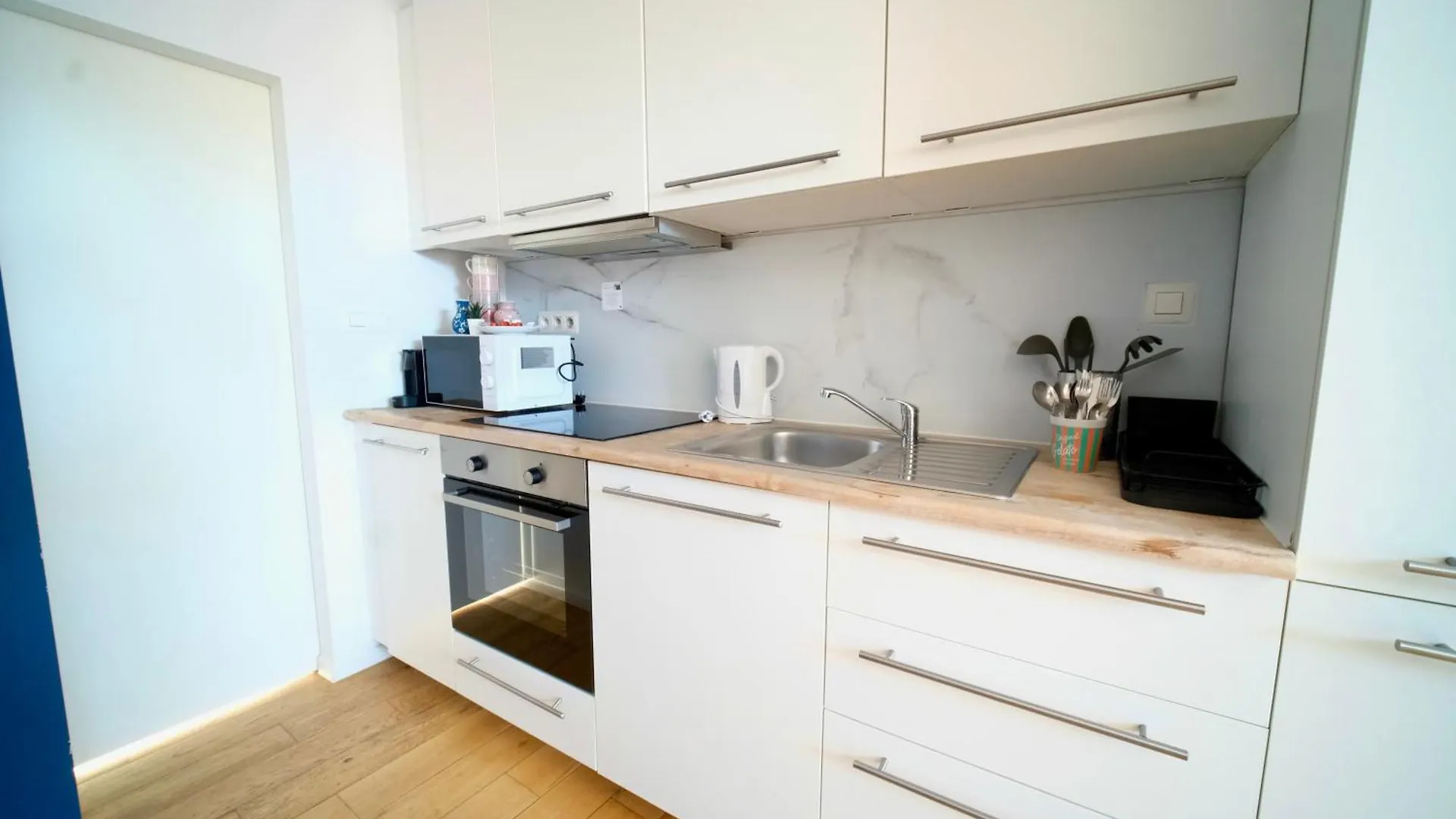 Easy Stay - City Center Brussels 0*,