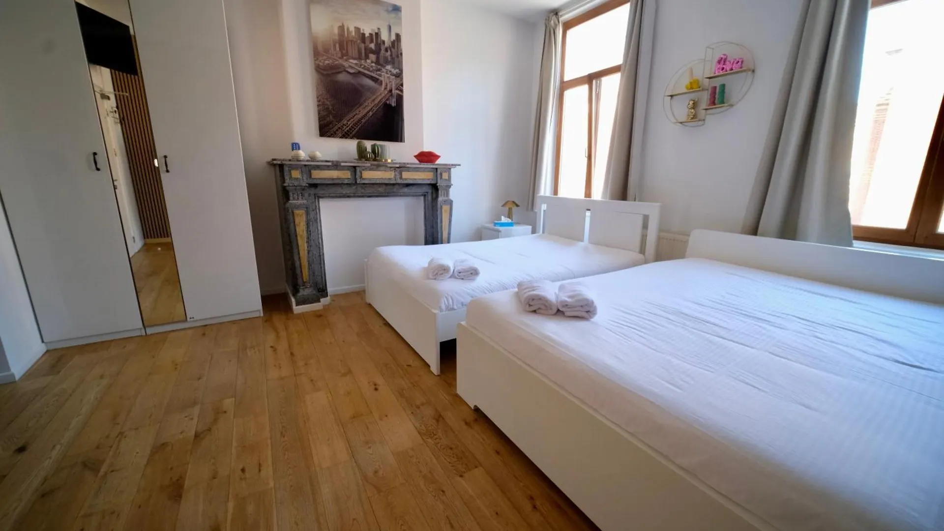 Easy Stay - City Center Brussels 0*,  Belgium