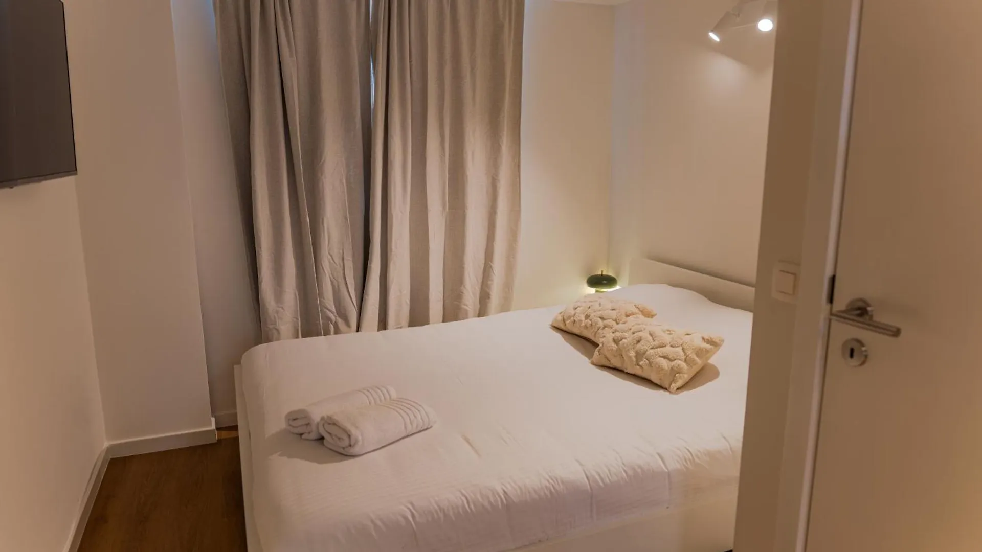 Easy Stay - City Center Brüksel Belçika